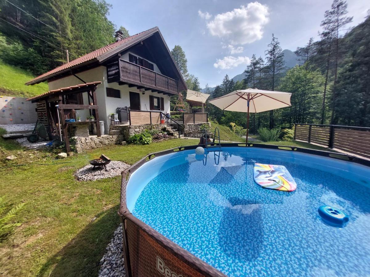 Naturalina Holiday House Gorenja Trebusa Bagian luar foto