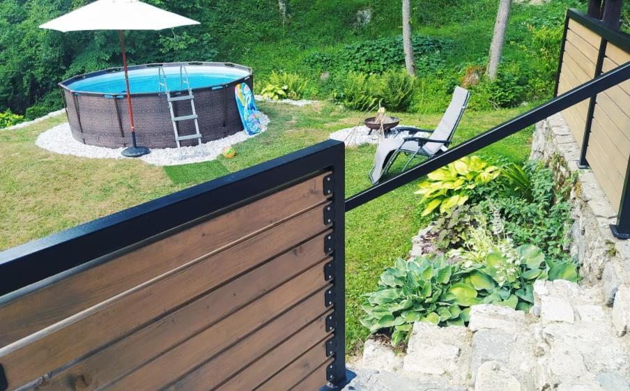 Naturalina Holiday House Gorenja Trebusa Bagian luar foto